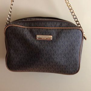 Michael Kors Crossbody Bag